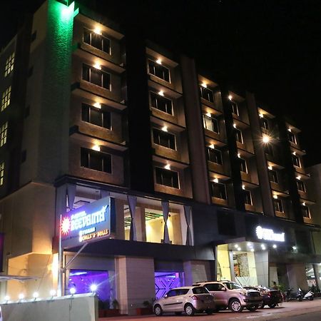 Hotel Reevanta Daman Zewnętrze zdjęcie