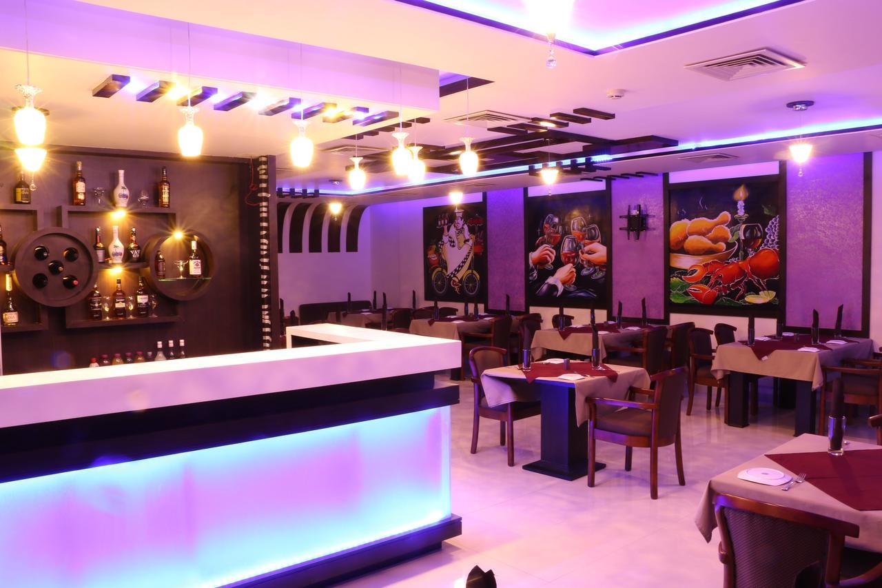 Hotel Reevanta Daman Zewnętrze zdjęcie