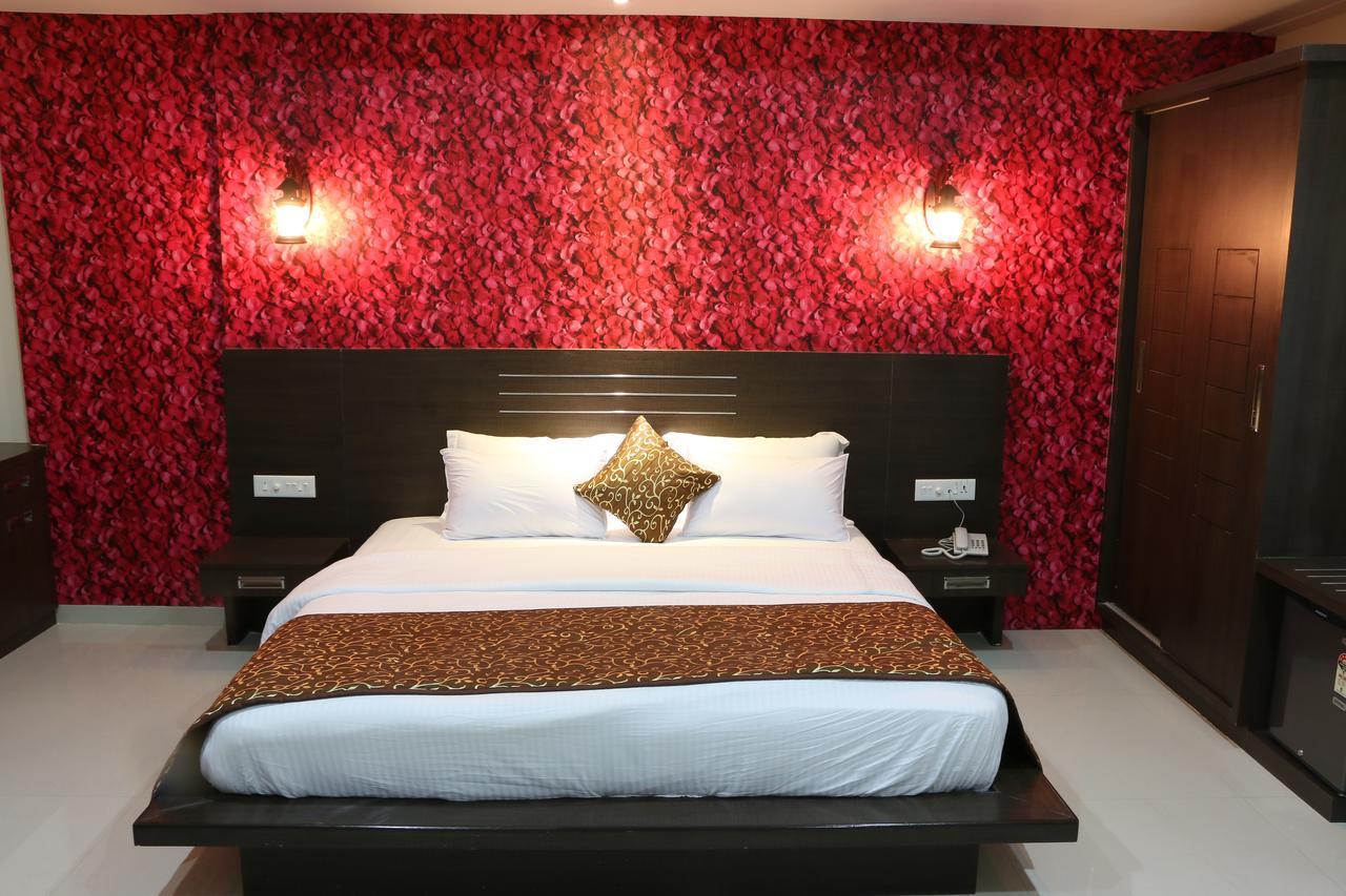 Hotel Reevanta Daman Zewnętrze zdjęcie
