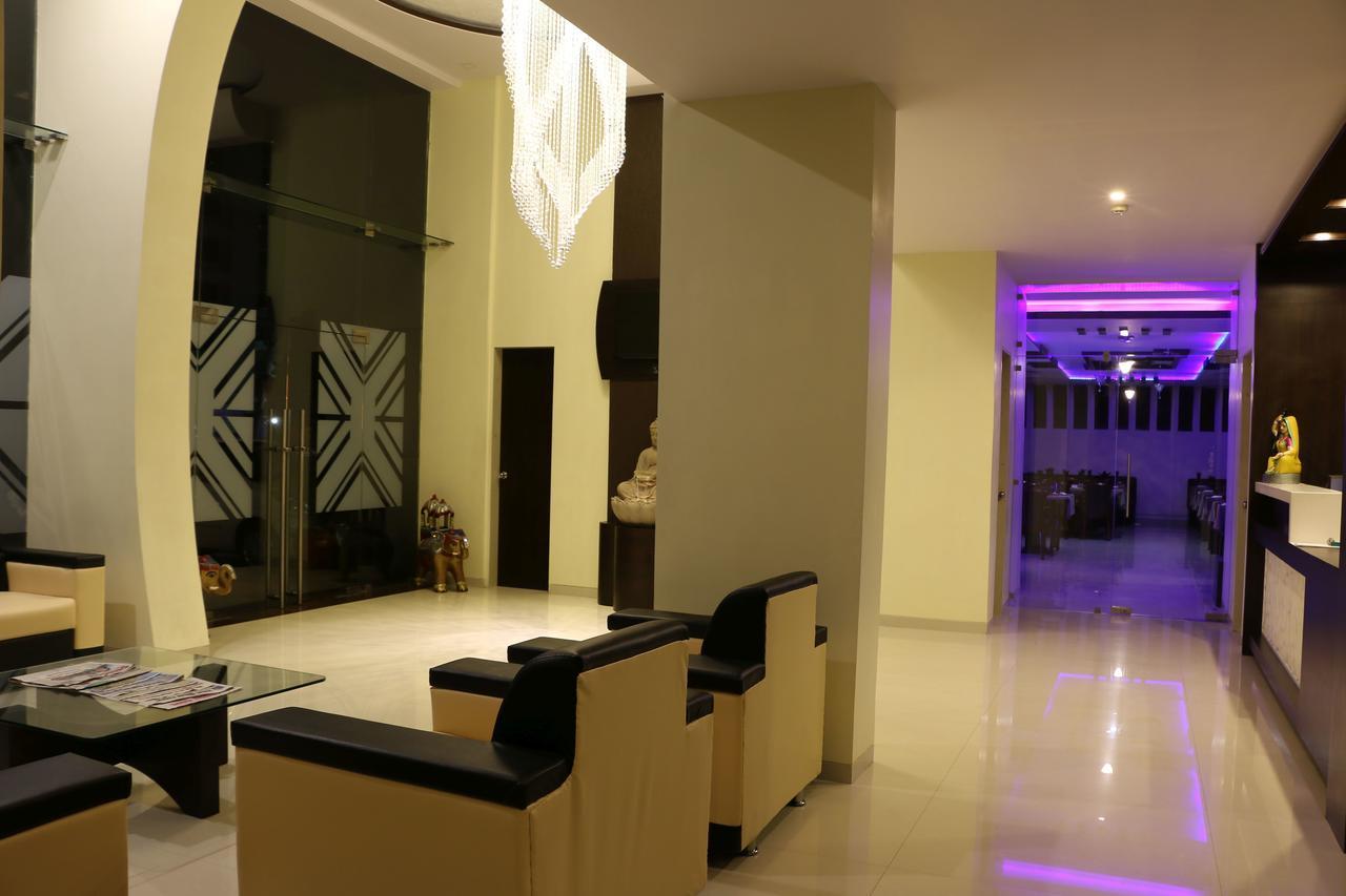 Hotel Reevanta Daman Zewnętrze zdjęcie